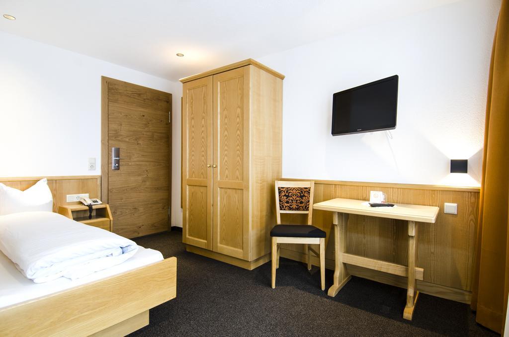 Hotel Garni Persutt 이스크글 외부 사진