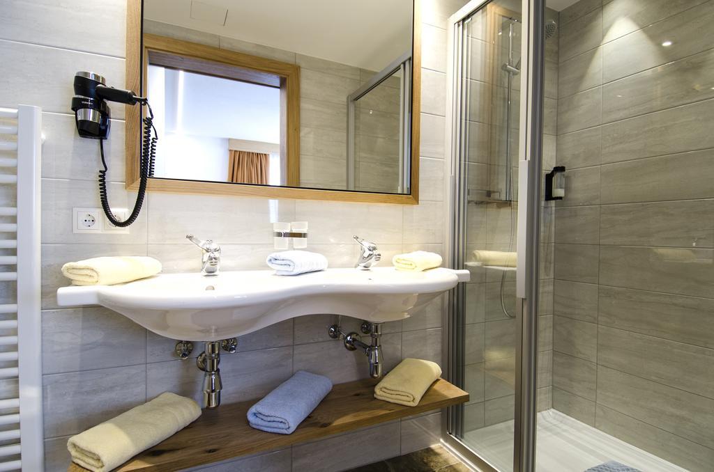 Hotel Garni Persutt 이스크글 외부 사진