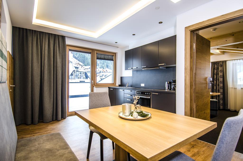Hotel Garni Persutt 이스크글 외부 사진