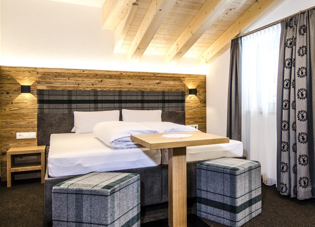 Hotel Garni Persutt 이스크글 외부 사진