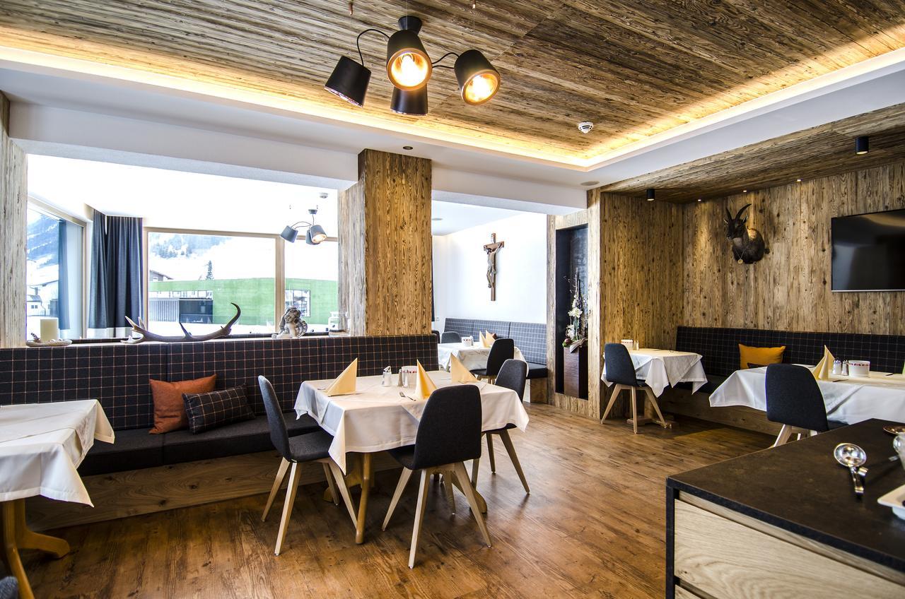 Hotel Garni Persutt 이스크글 외부 사진